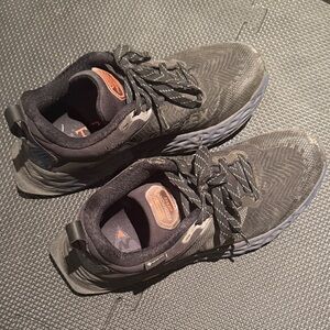 New Balance Hierro V6 women’s runners